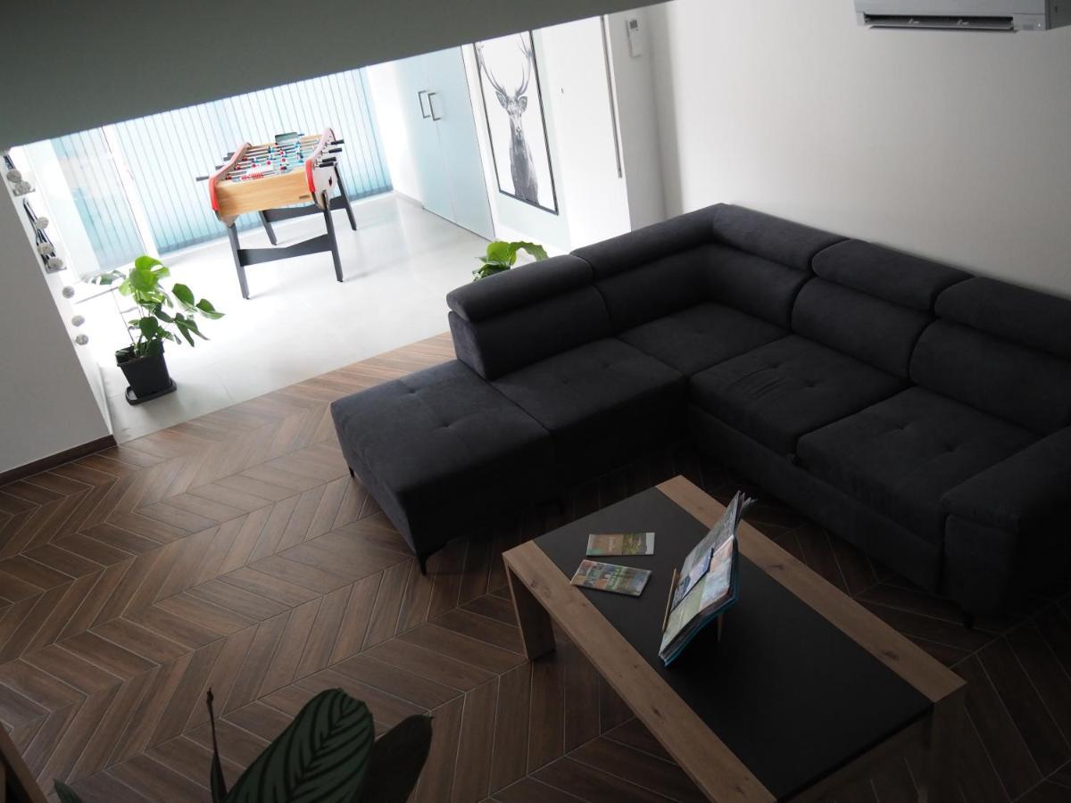 Gîte Le Renouveau avec jacuzzi privatif Laveline Extérieur photo