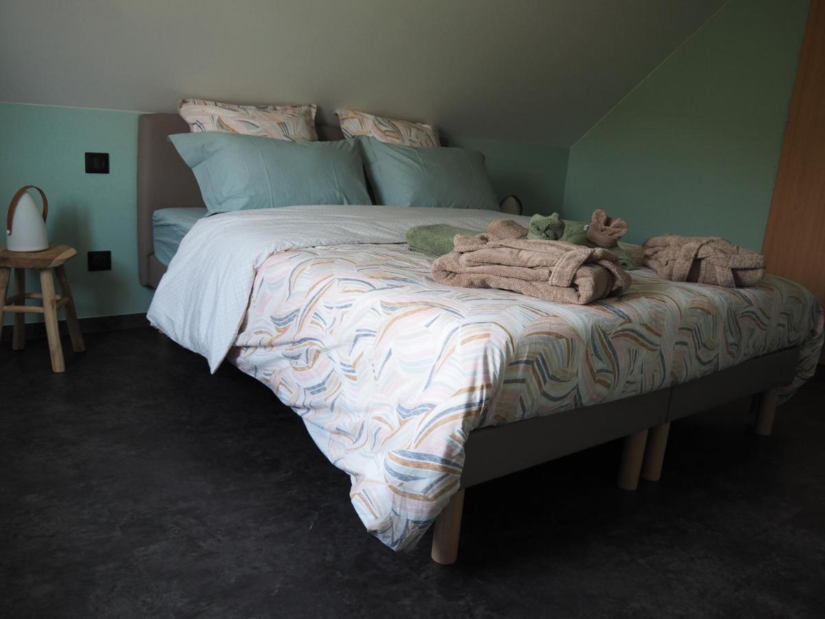 Gîte Le Renouveau avec jacuzzi privatif Laveline Extérieur photo