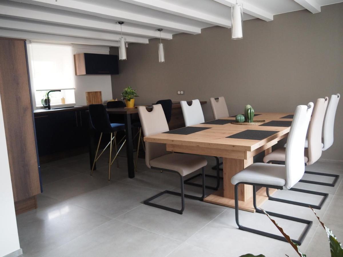 Gîte Le Renouveau avec jacuzzi privatif Laveline Extérieur photo
