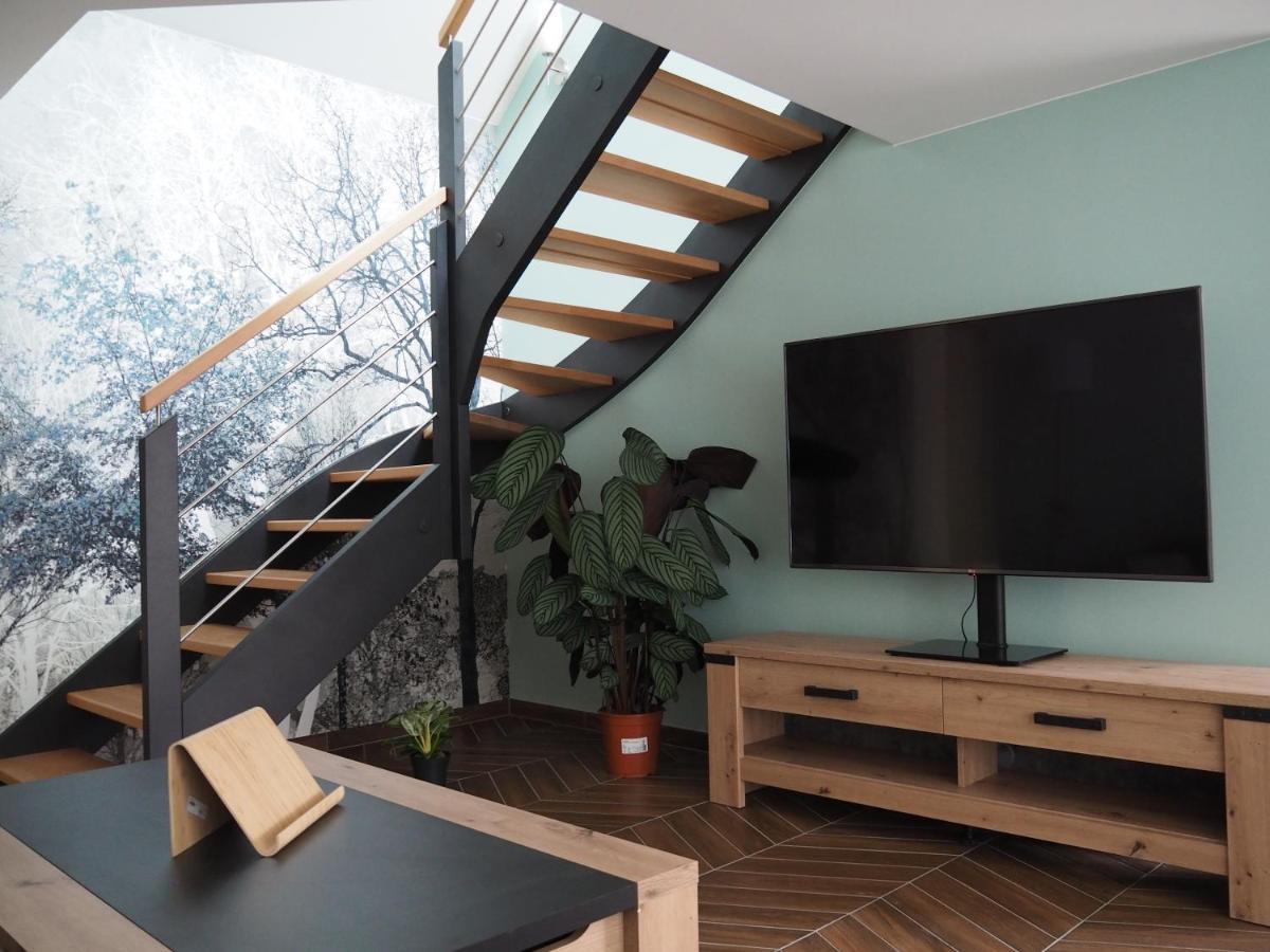 Gîte Le Renouveau avec jacuzzi privatif Laveline Extérieur photo
